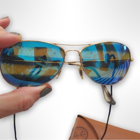 Ray-Ban Polarized Chromance Aviator Sunglasses with Case - Picture 10 of 12